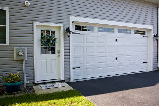24/7 Emergency Garage Door Cable Repair experts in Woodbranch, TX